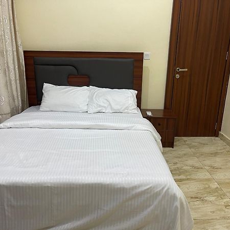 Отель Pilgrim Place Rubuchi Экстерьер фото