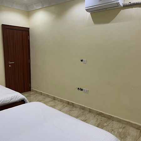 Отель Pilgrim Place Rubuchi Экстерьер фото