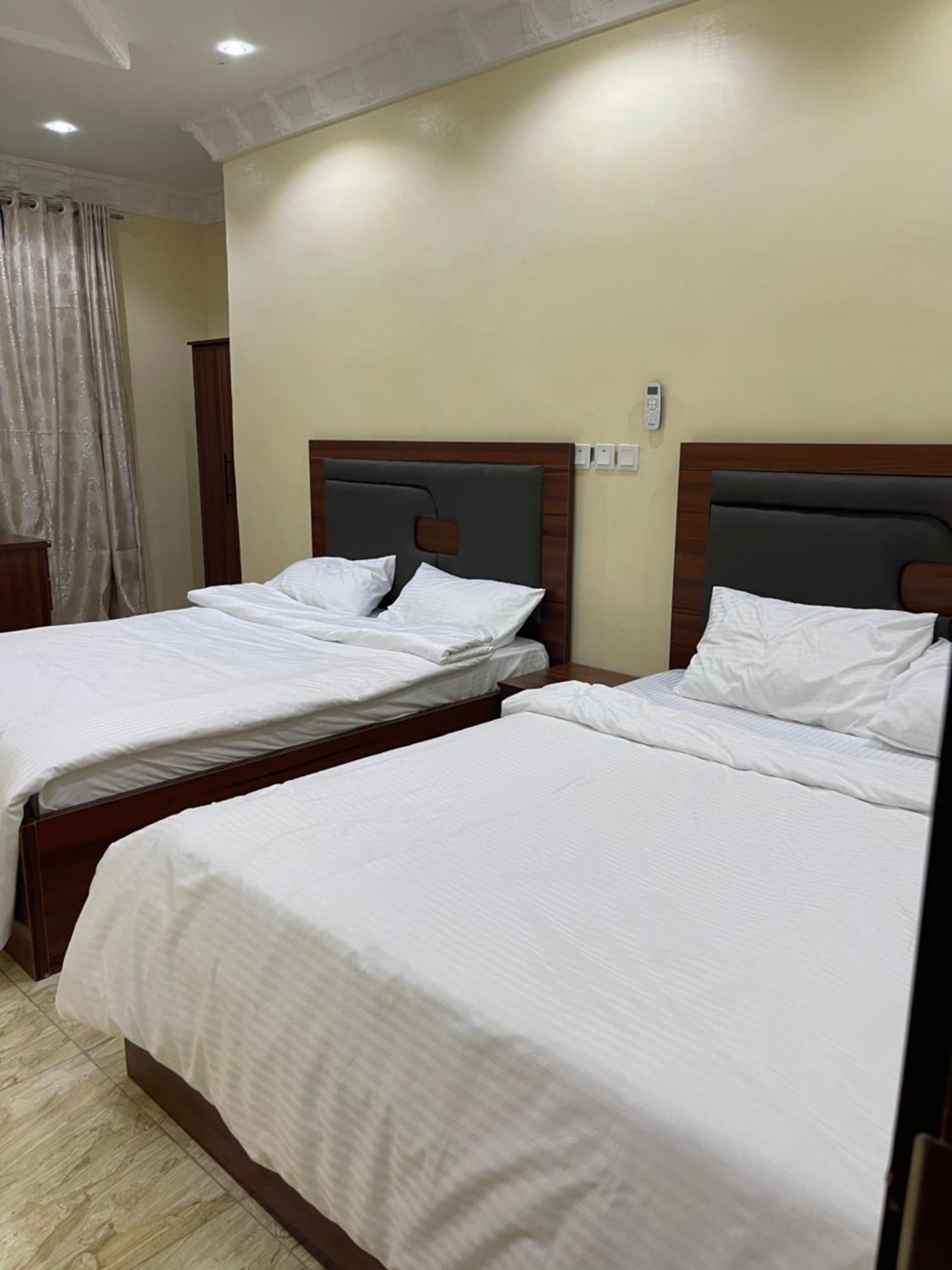 Отель Pilgrim Place Rubuchi Экстерьер фото