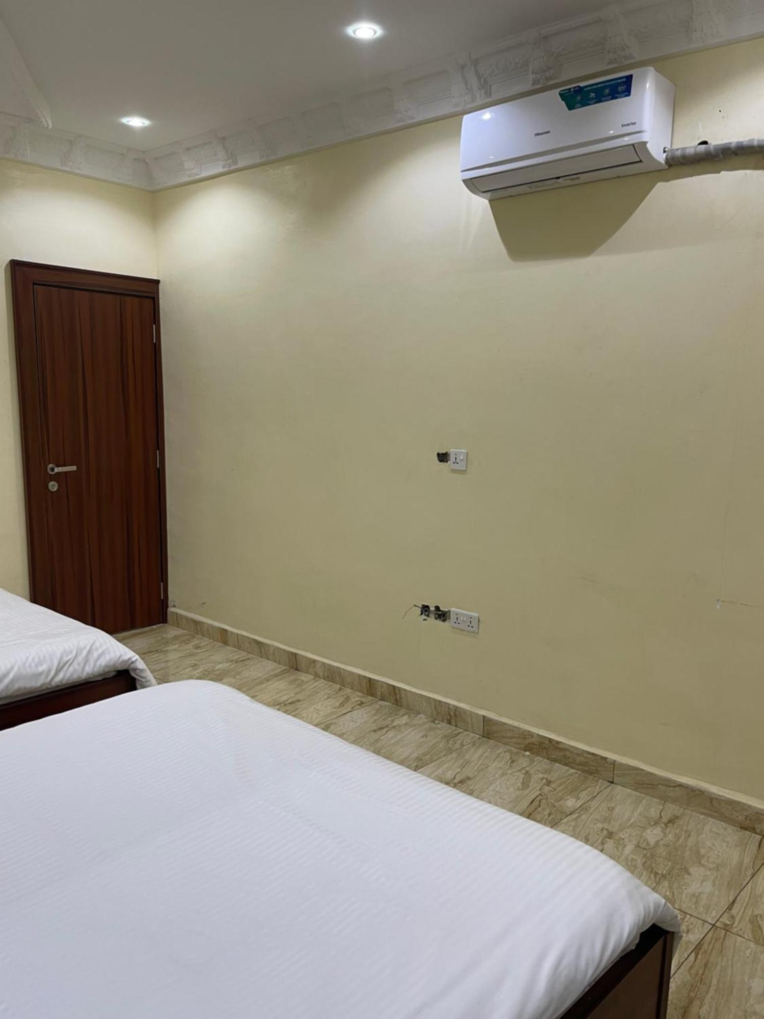 Отель Pilgrim Place Rubuchi Экстерьер фото